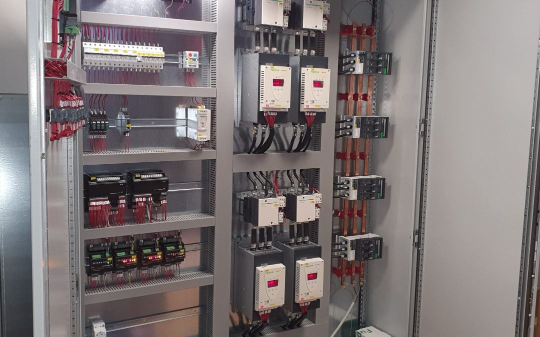 Panele ne dhomen e kontrollit Durres