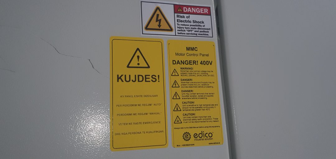 Punime elektrike ne stacionin e pompimit Durres