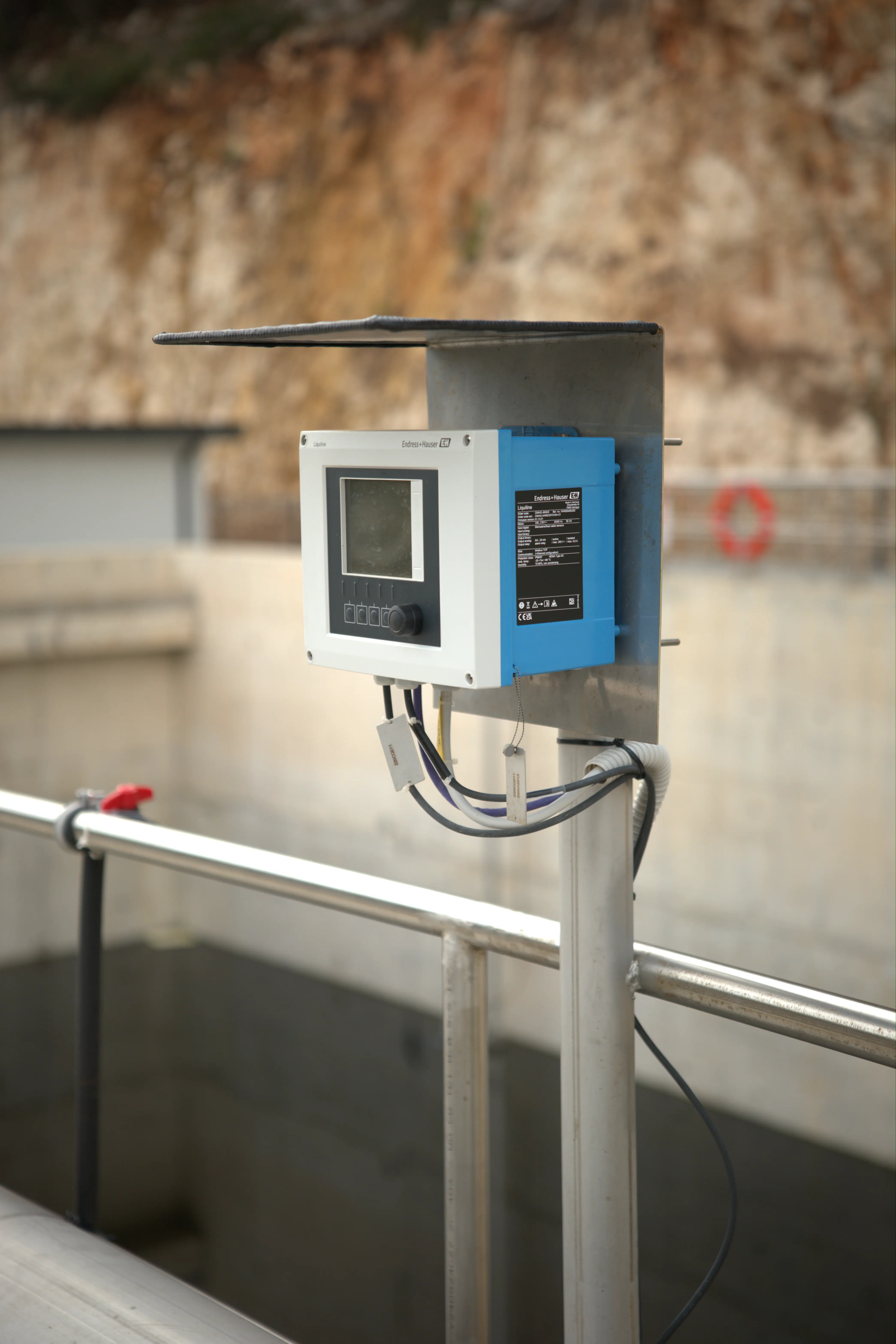 Detaj instrumentimi dhe sensoresh