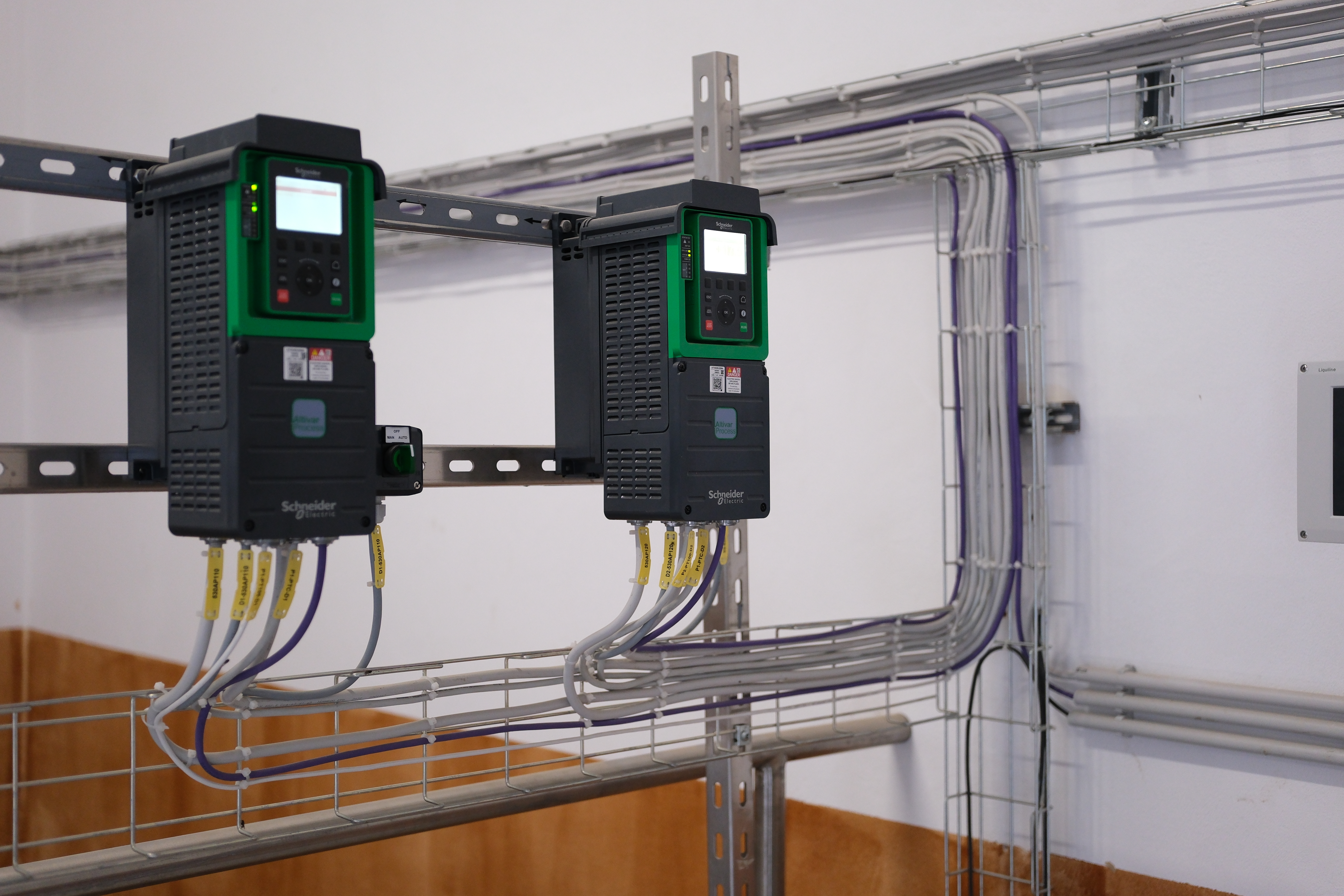 Instalim ATV per llum dhe polimer